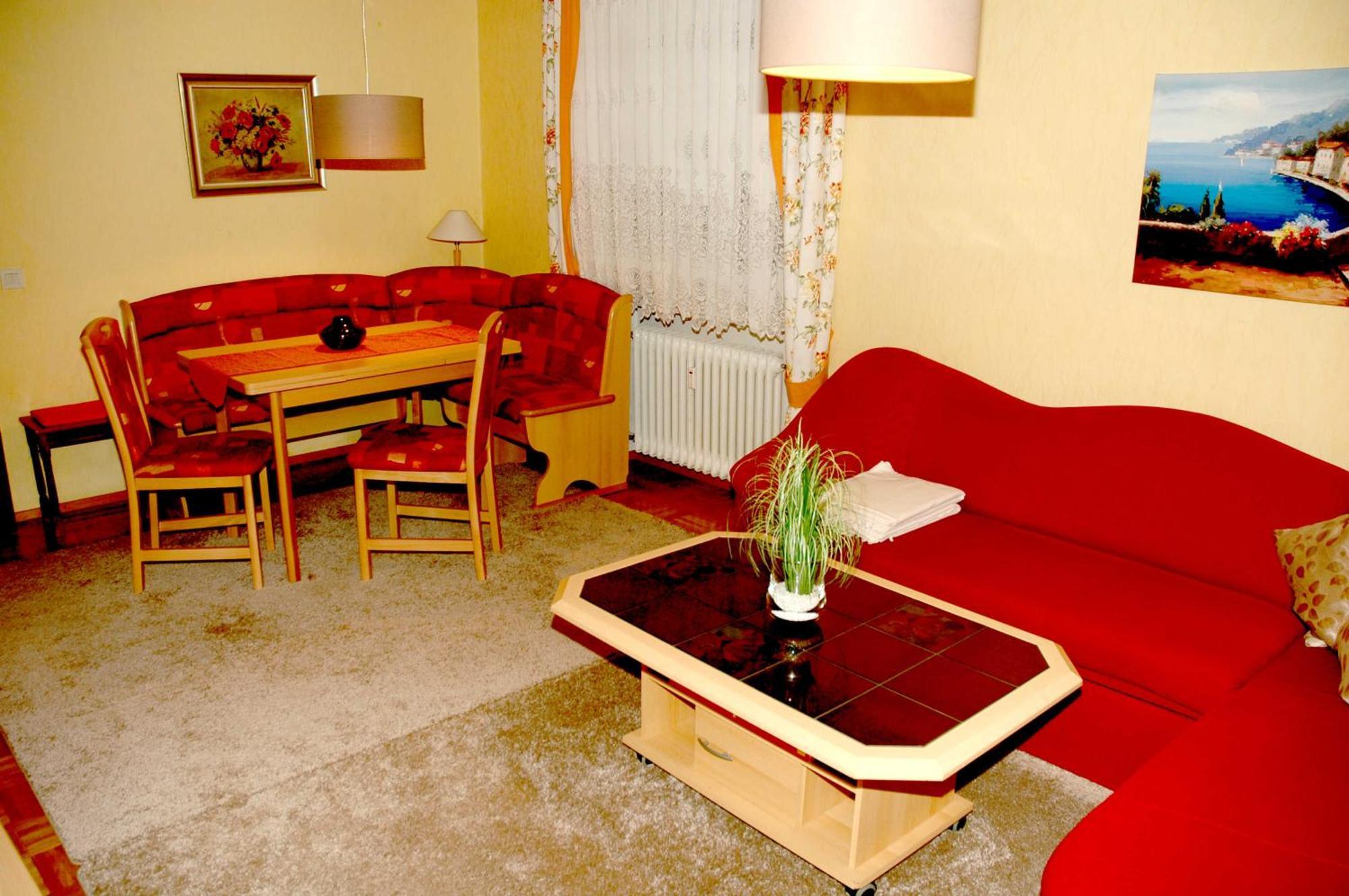 Haus Waldeck Apartment ภายนอก รูปภาพ